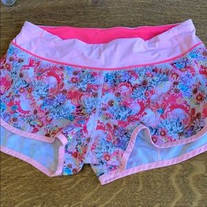 Lululemon Shorts Size 4